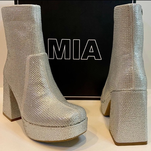 MIA Rhinestone Boot - Picture 1 of 4